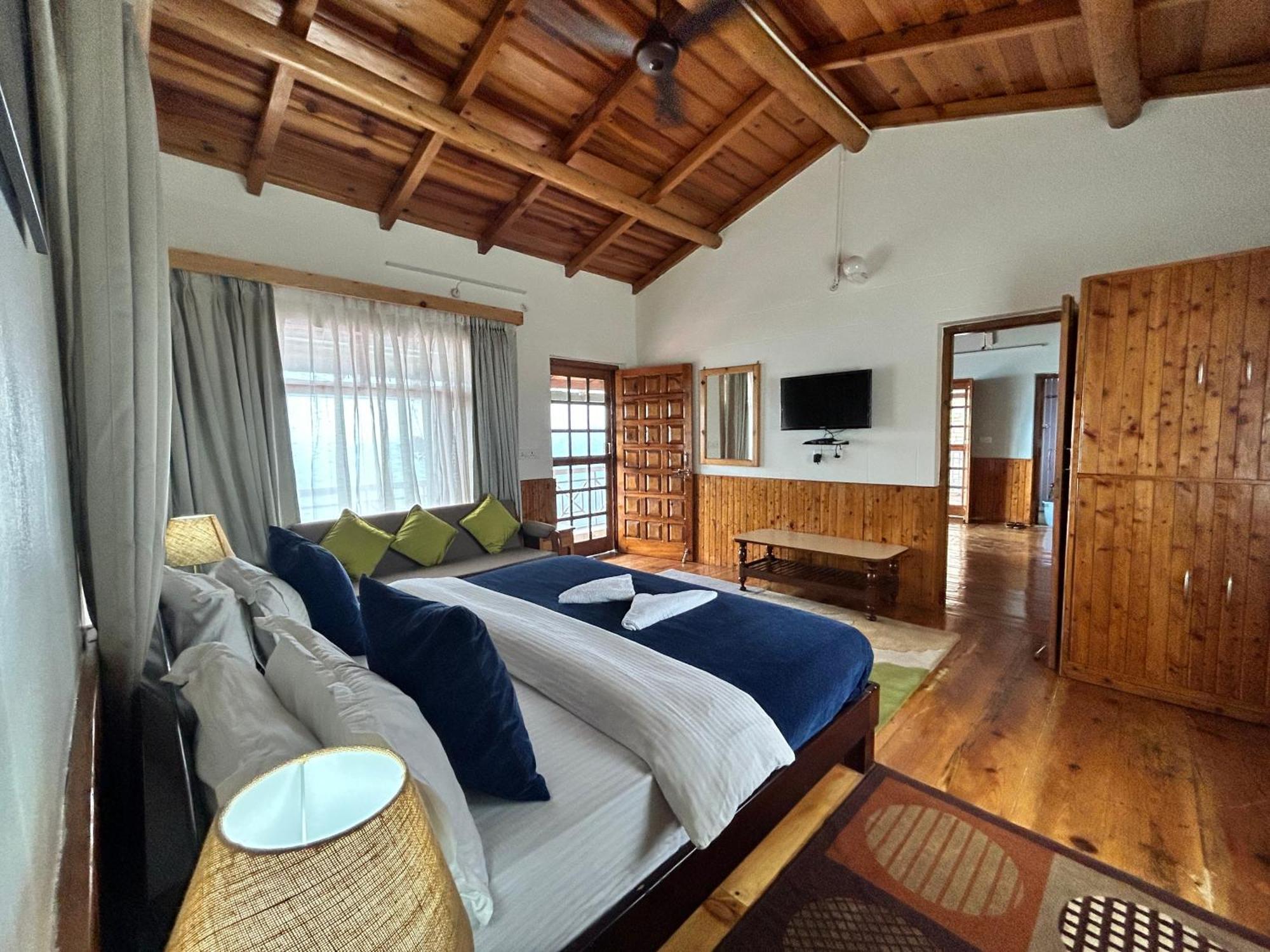 Kasar Himalaya Holiday Resort, Binsar Rd Almora Buitenkant foto