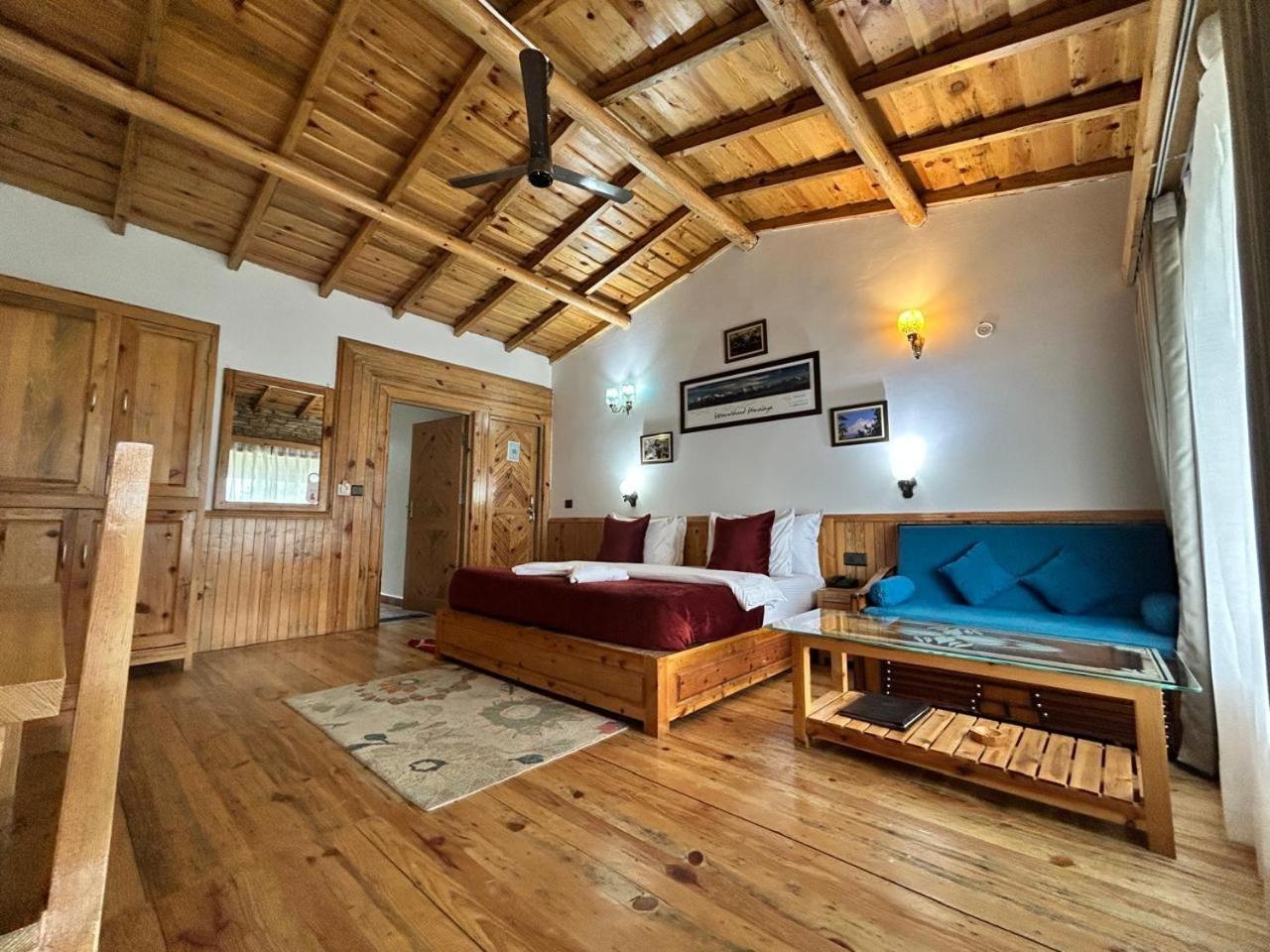 Kasar Himalaya Holiday Resort, Binsar Rd Almora Buitenkant foto