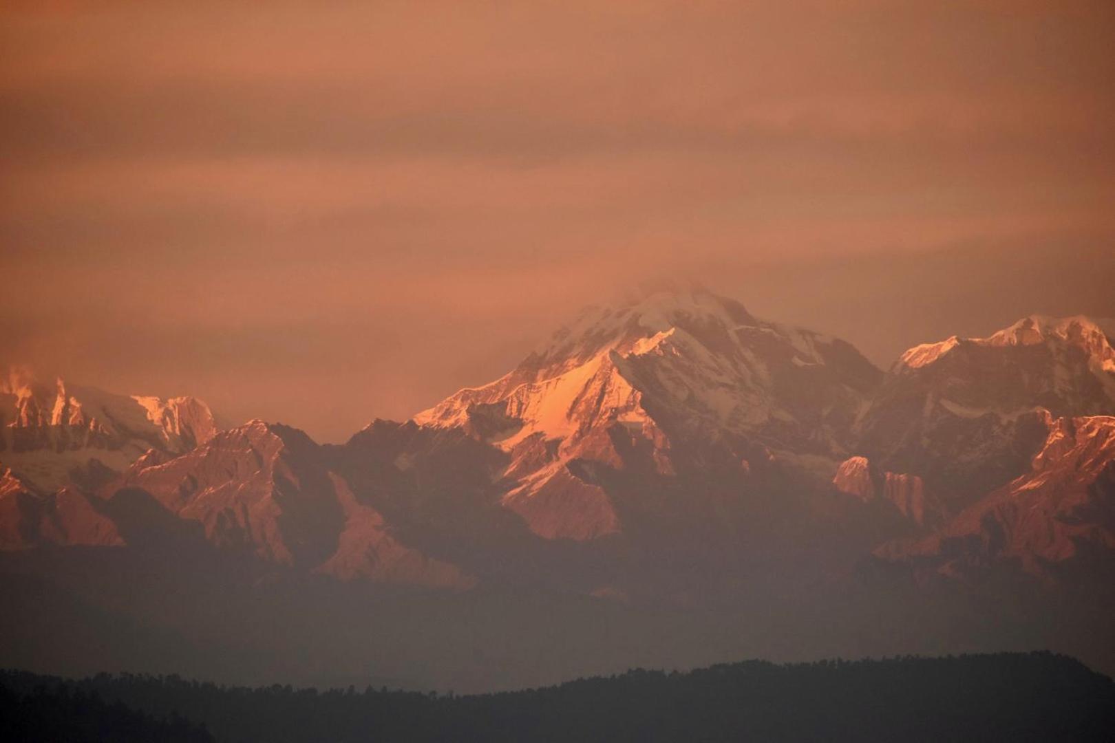 Kasar Himalaya Holiday Resort, Binsar Rd Almora Buitenkant foto