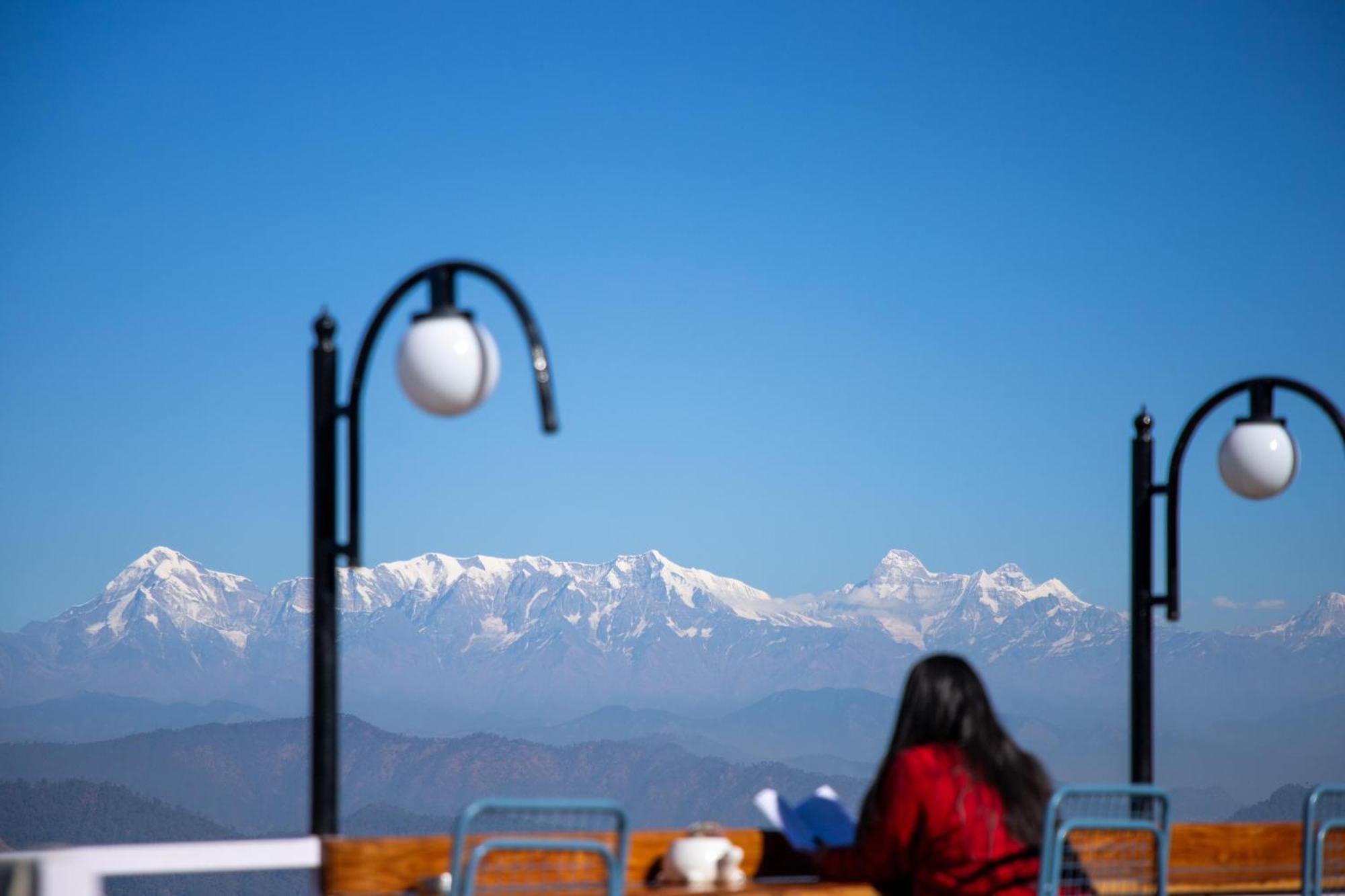 Kasar Himalaya Holiday Resort, Binsar Rd Almora Buitenkant foto