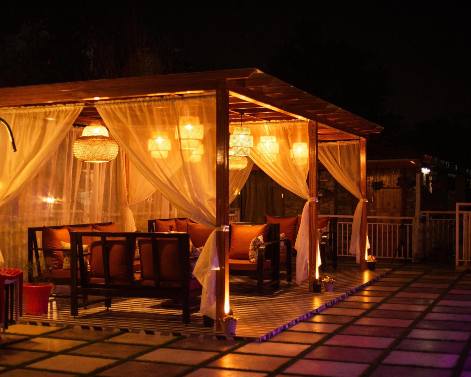 Kasar Himalaya Holiday Resort, Binsar Rd Almora Buitenkant foto