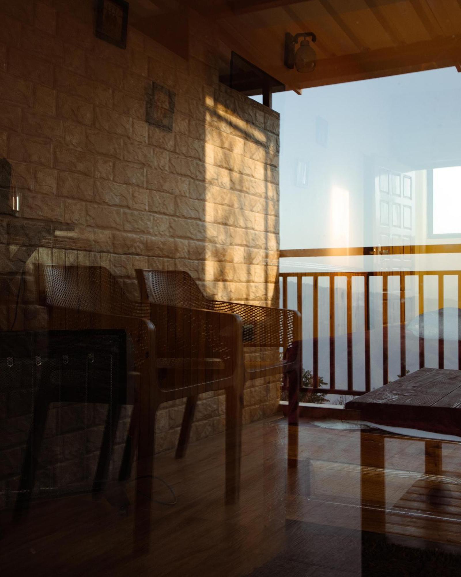 Kasar Himalaya Holiday Resort, Binsar Rd Almora Buitenkant foto